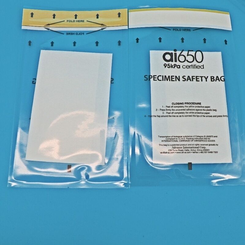Disposable 95kPa Specimen Transport Bag Leakage Proof With Built-In Absorbent Pad, Ideal For Environmental & Water Quality Sample Collection